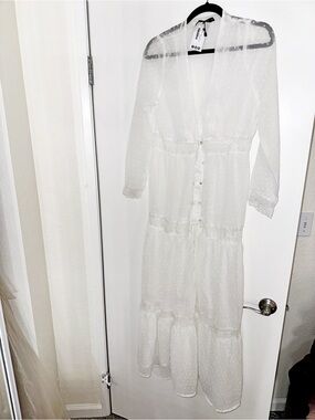 Boohoo White Sheer Swiss Dot Button-Front cover up